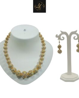 ARTIK HALLMARK Elegant Ethnic Necklace Set with matching Ear Rings, White AD